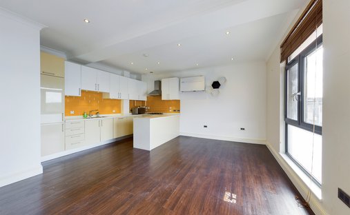 Apartment in Ruislip, England, United Kingdom 1