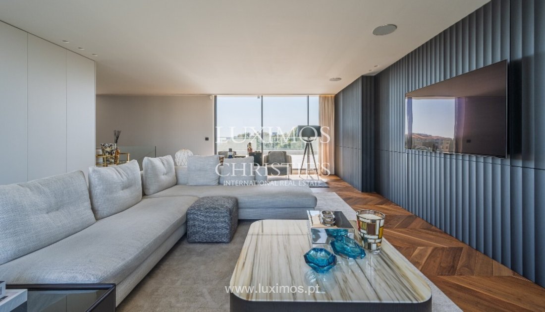 Apartment in Lordelo do Ouro e Massarelos, Porto District, Portugal 3 - 15437556