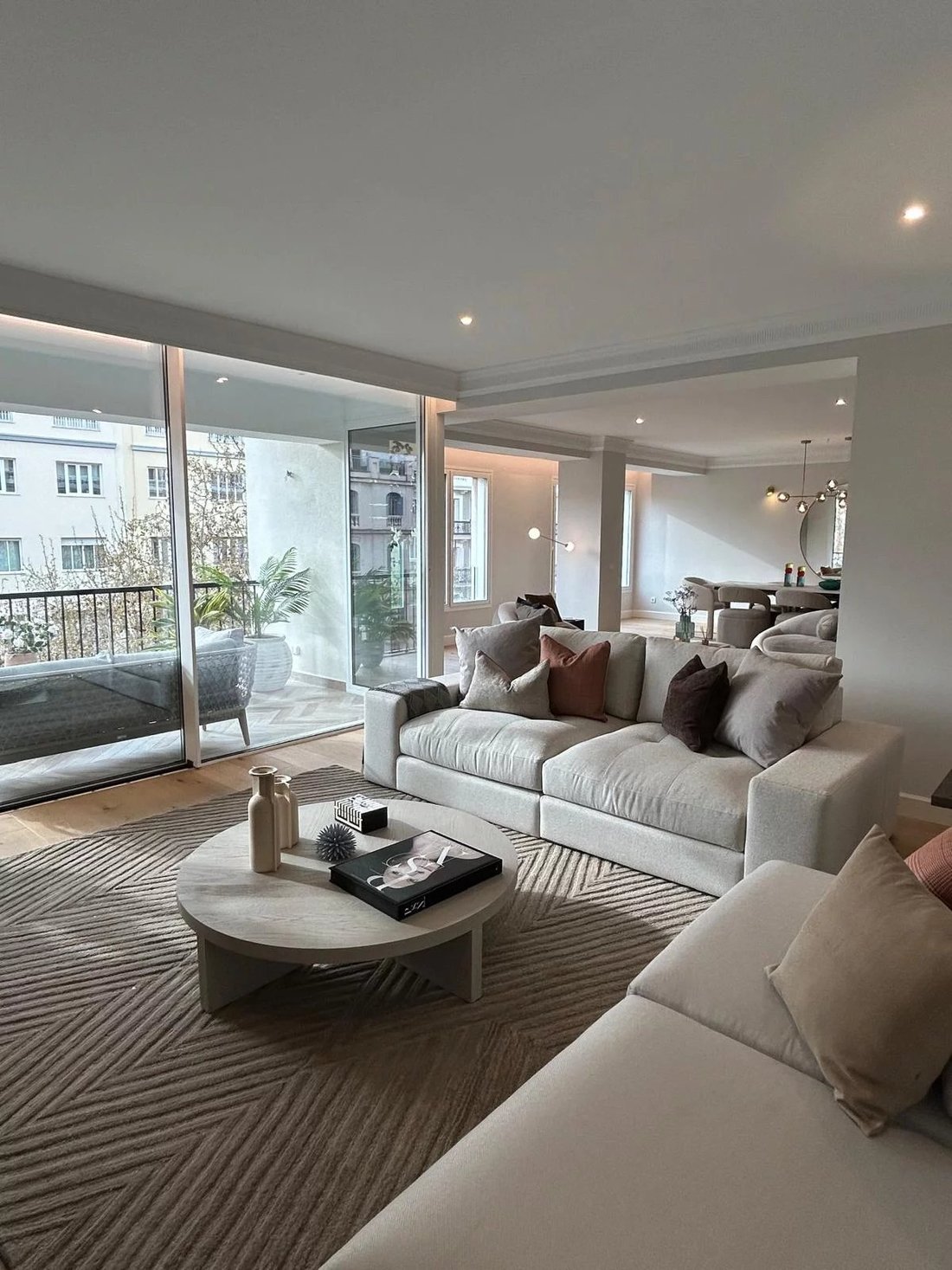 Apartment in Barrio Salamanca, Madrid, Spain 2 - 15406630