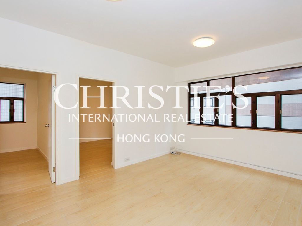 Apartment in Hong Kong, Hong Kong 3 - 15437624