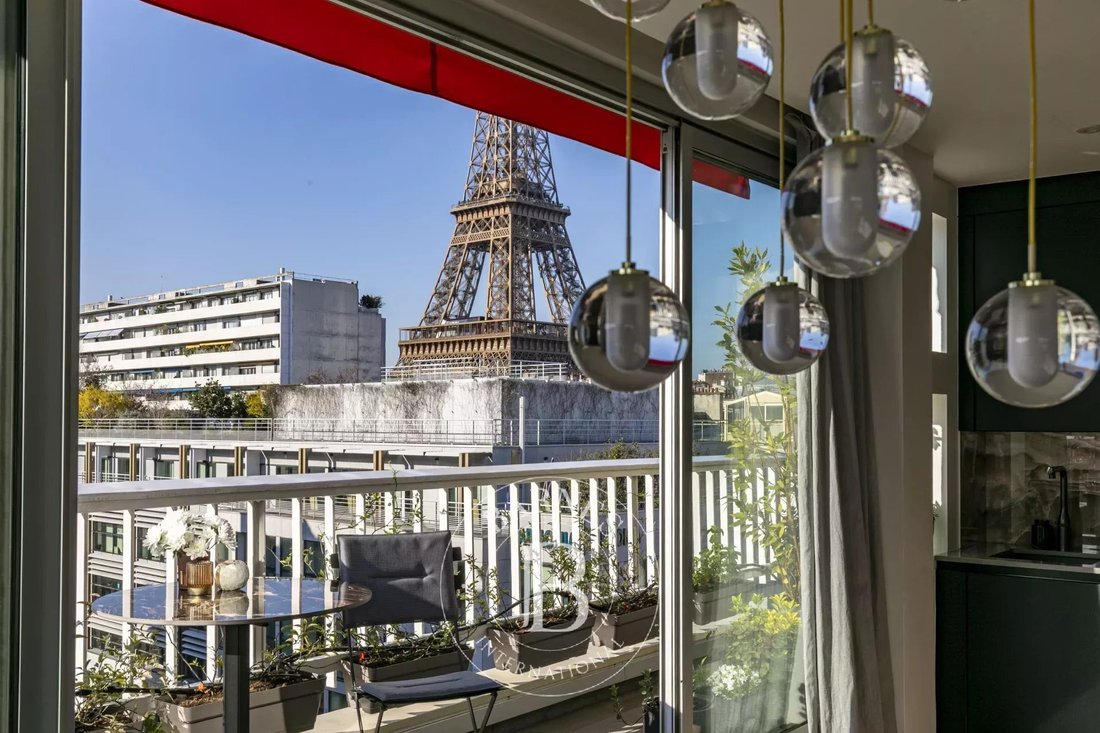 Apartment in Dupleix-Motte Picquet, Paris 15e Arrondissement, Paris 2 - 15437171