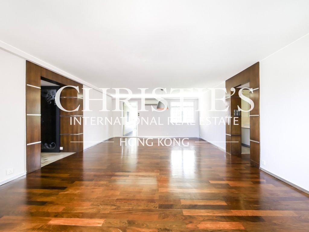Apartment in Hong Kong, Hong Kong 3 - 15437756