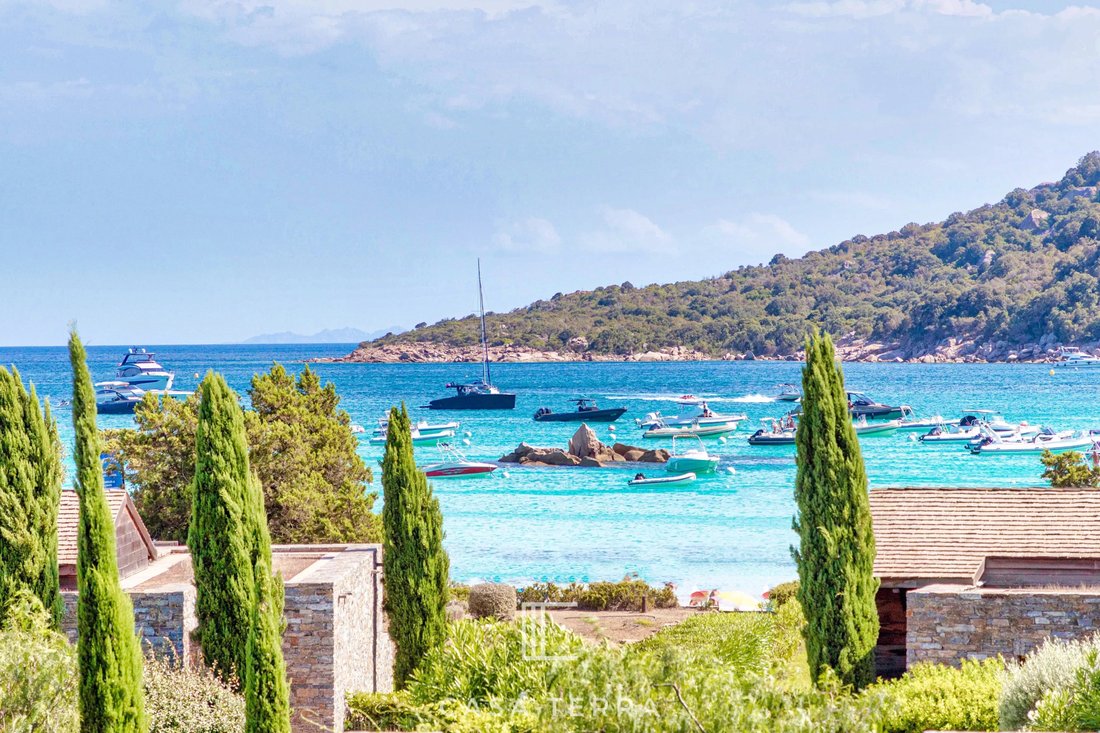 Villa in Porto-Vecchio, Corsica, France 1 - 14593955