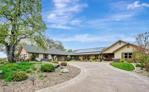 House in Ione, California, United States 1