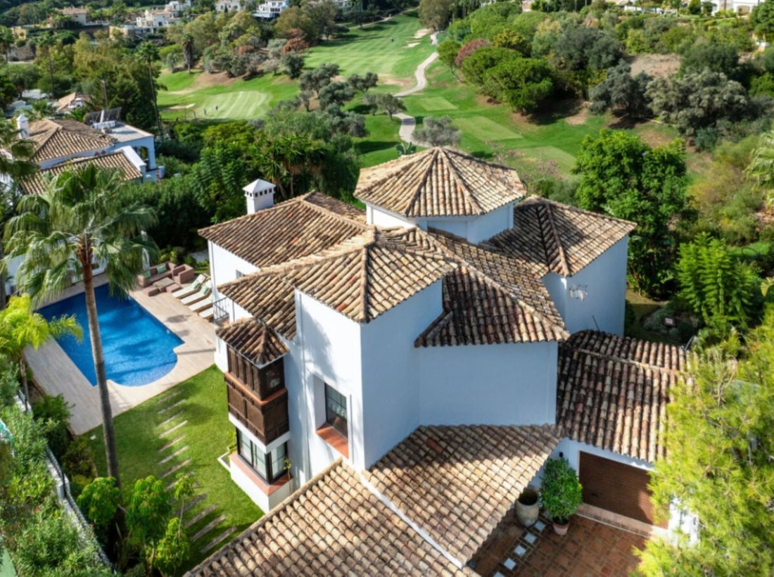 Villa in La Quinta, Benahavis, Andalusia 2 - 15438017