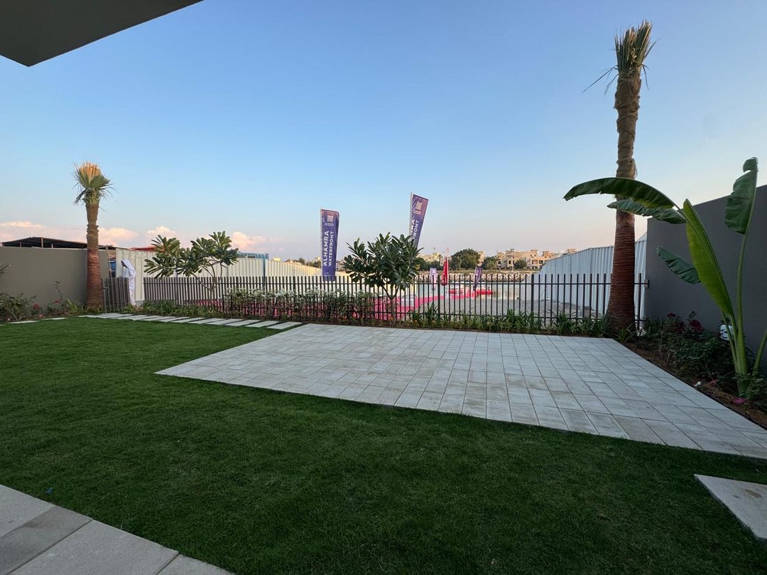 Villa in Al Hamra Village, Ras al-Khaimah Emirate, United Arab Emirates 4 - 15441640