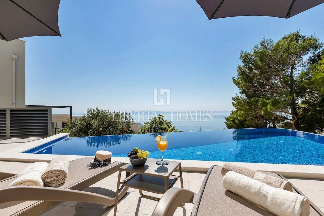 Villa in Makarska, Split-Dalmatia County, Croatia 1 - 15441618