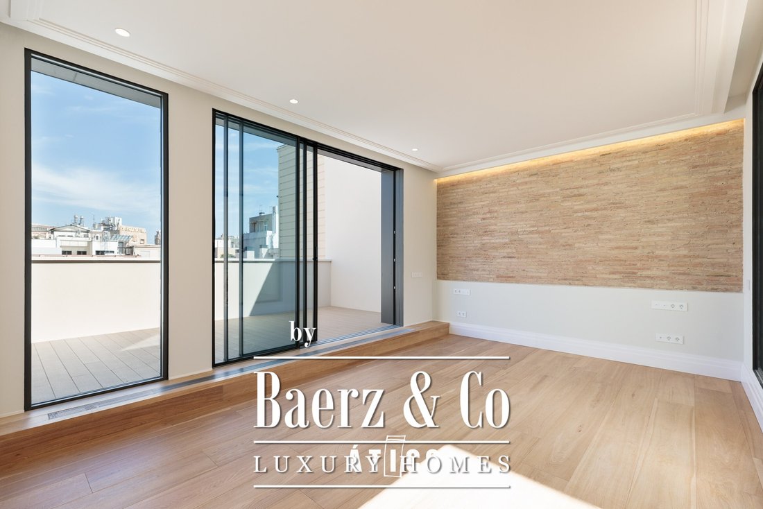 Wohnung in Eixample, Barcelona, Spanien 4 - 15439487
