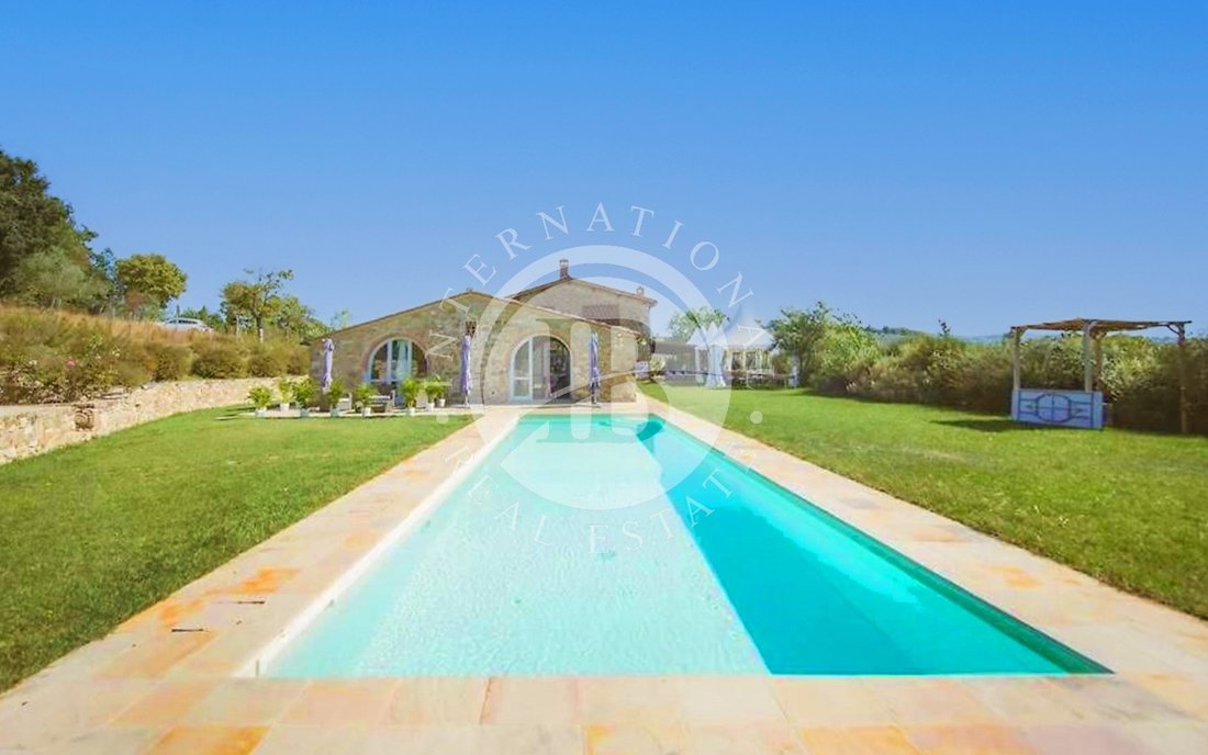 Villa in Tavarnelle Val di Pesa, Tuscany, Italy 2 - 15442508