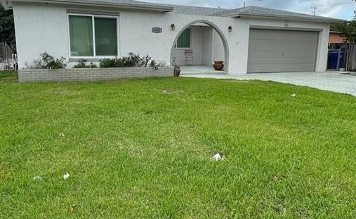 House in Miramar, Florida, United States 1