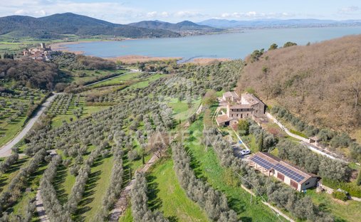 Finca en Umbría, Italia 1