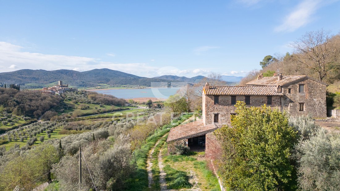 Finca en Umbría, Italia 2 - 15439917