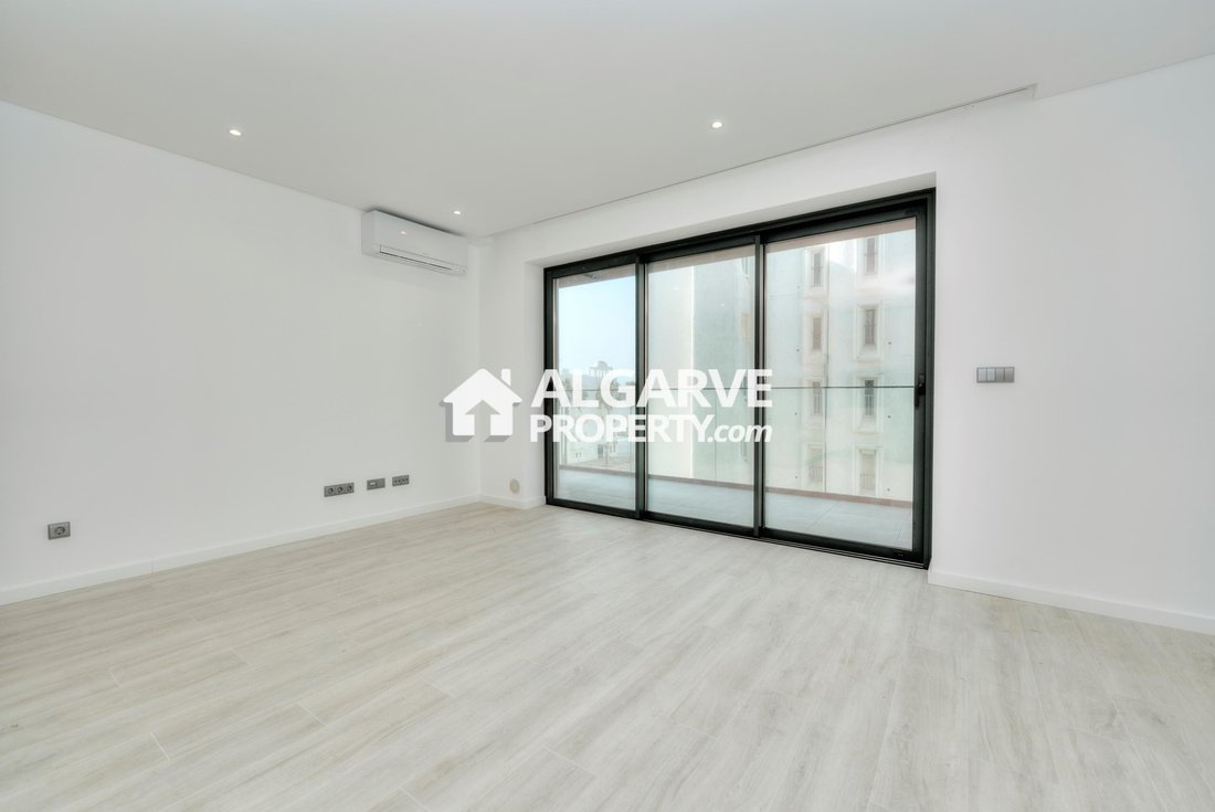 Apartment in Quarteira, Algarve, Portugal 2 - 15439710