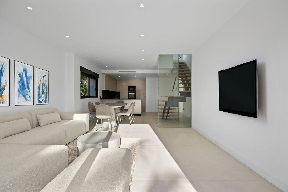 Apartment in Estepona, Andalusia, Spain 5 - 15440016