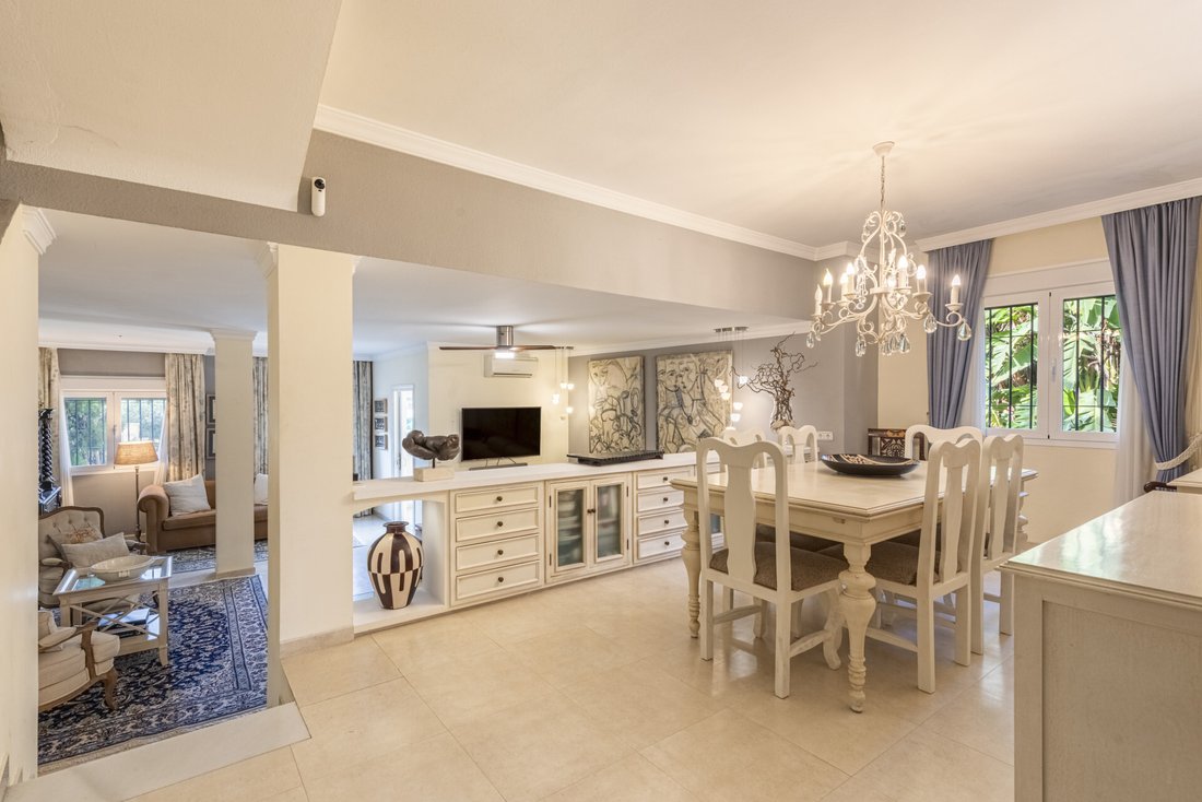 Villa in Marbella, Andalusia, Spain 3 - 15438553