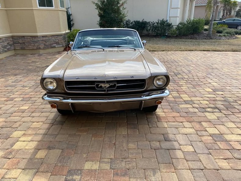 Cabriolet in Glendale, United States 1 - 15441628