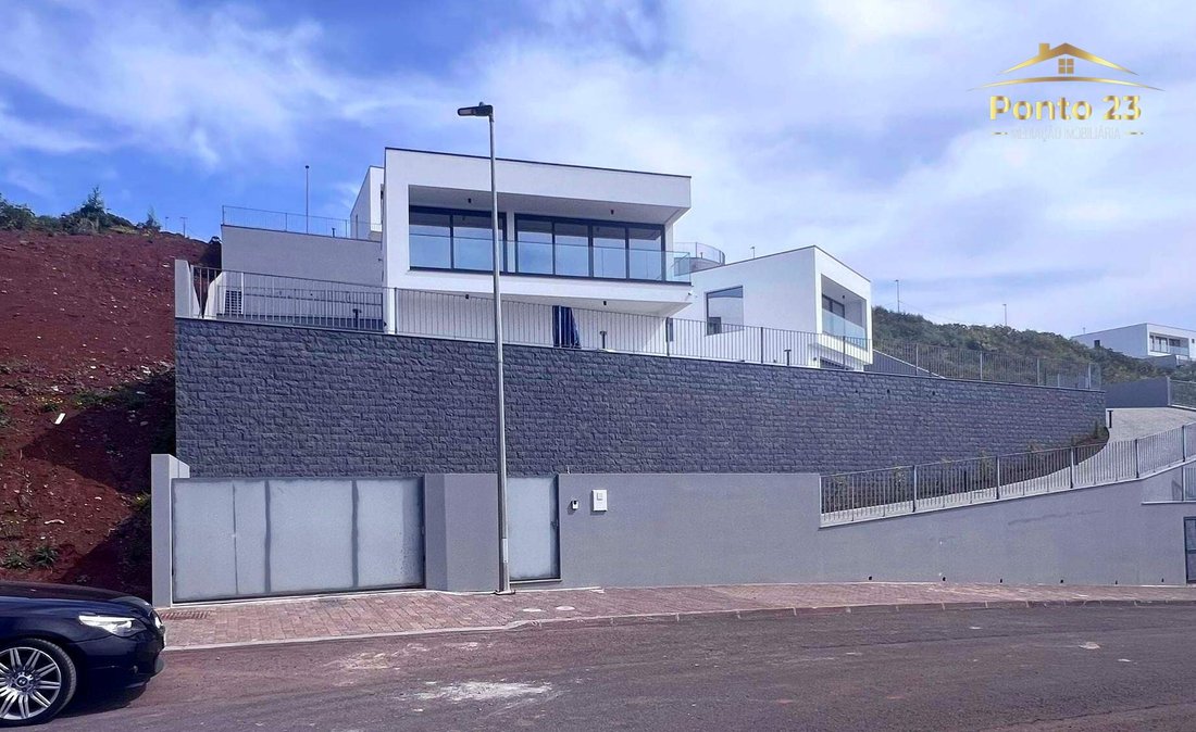 Villa in Santa Cruz, Autonome Region Madeira, Portugal 3 - 14134530