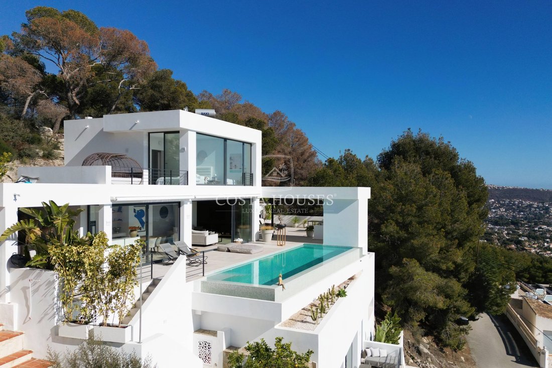 Villa in Moraira, Teulada, Valencian Community 2 - 15440252