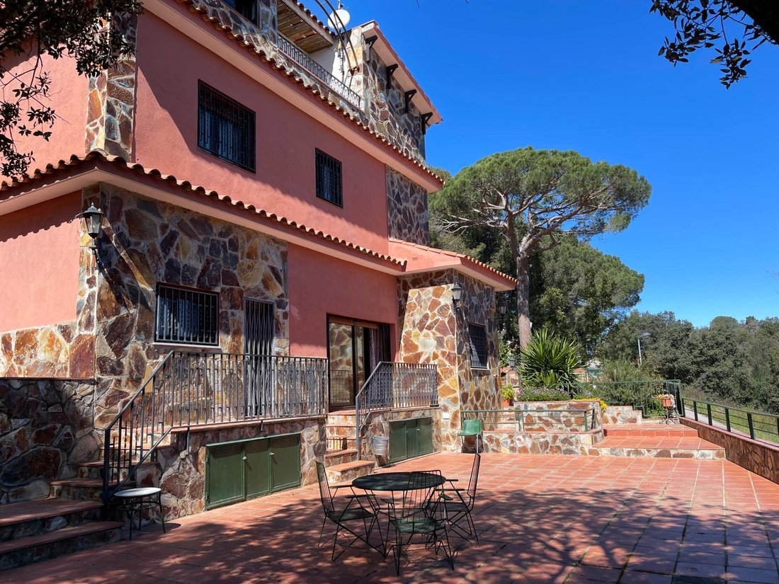 House in Llinars del Valles, Catalonia, Spain 1 - 15440739