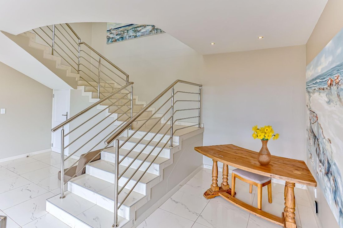 House in Dolphin Coast, KwaZulu-Natal, South Africa 5 - 13224801