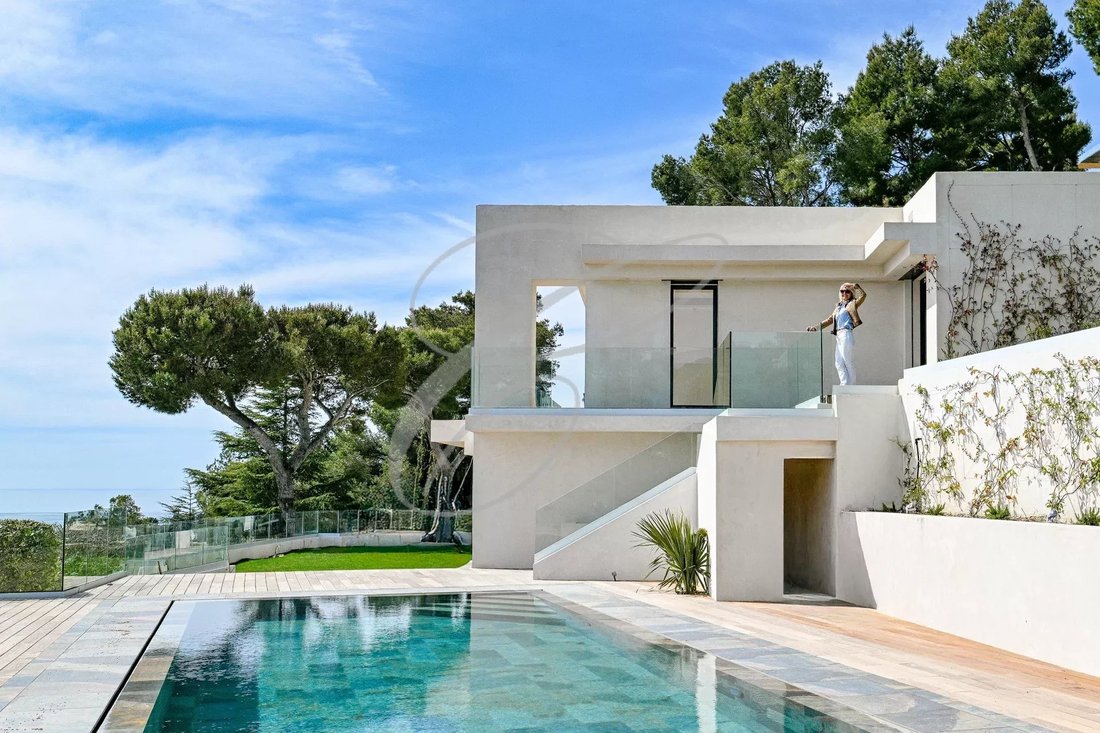 Villa in Cap Martin, Roquebrune-Cap-Martin, France 1 - 11480301