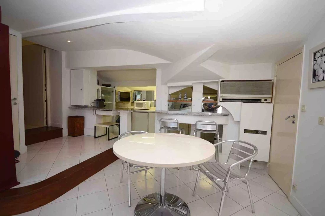 Apartment in Cap Martin, Roquebrune-Cap-Martin, France 5 - 15438563