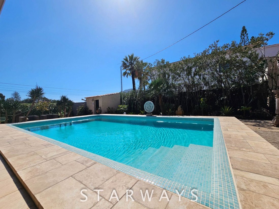 Chalet in l'Alfas del Pi, Valencian Community, Spain 3 - 15440768