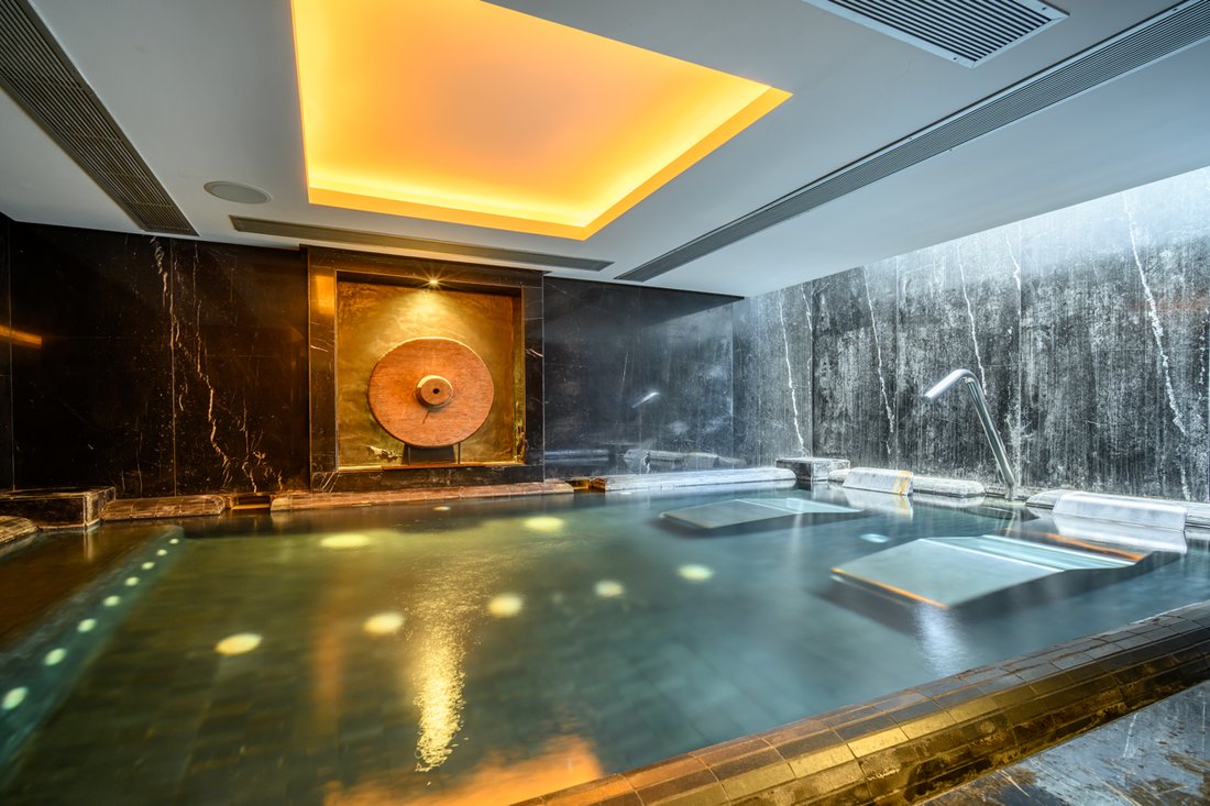 Villa in Cancelada, Estepona, Andalusia 5 - 15442147