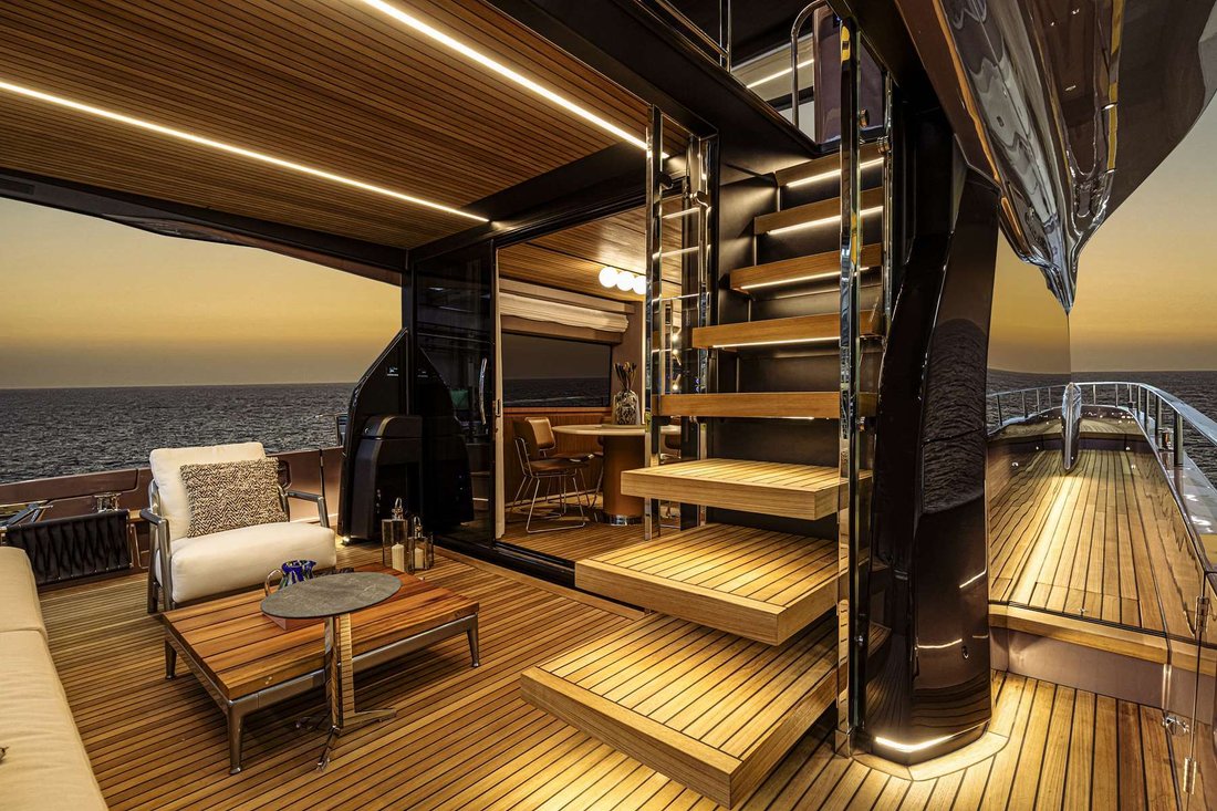 Flybridge in France 5 - 15438982