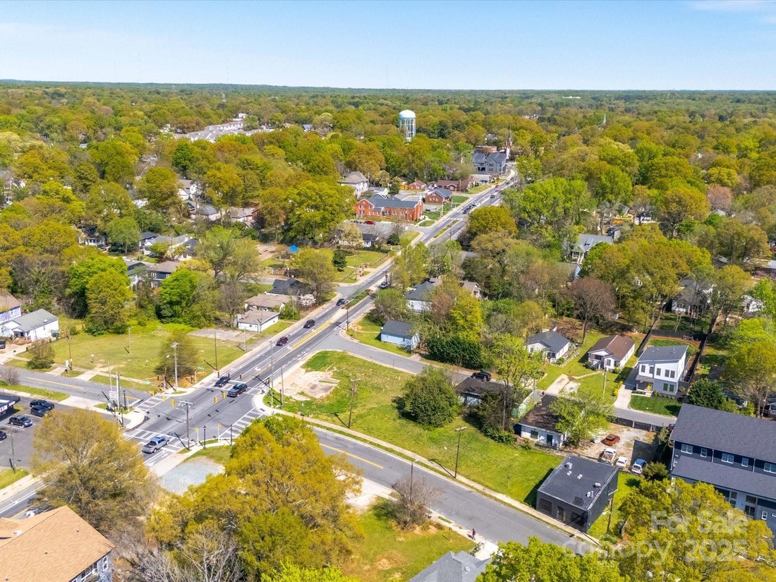 Land in Charlotte, North Carolina, United States 3 - 15439835