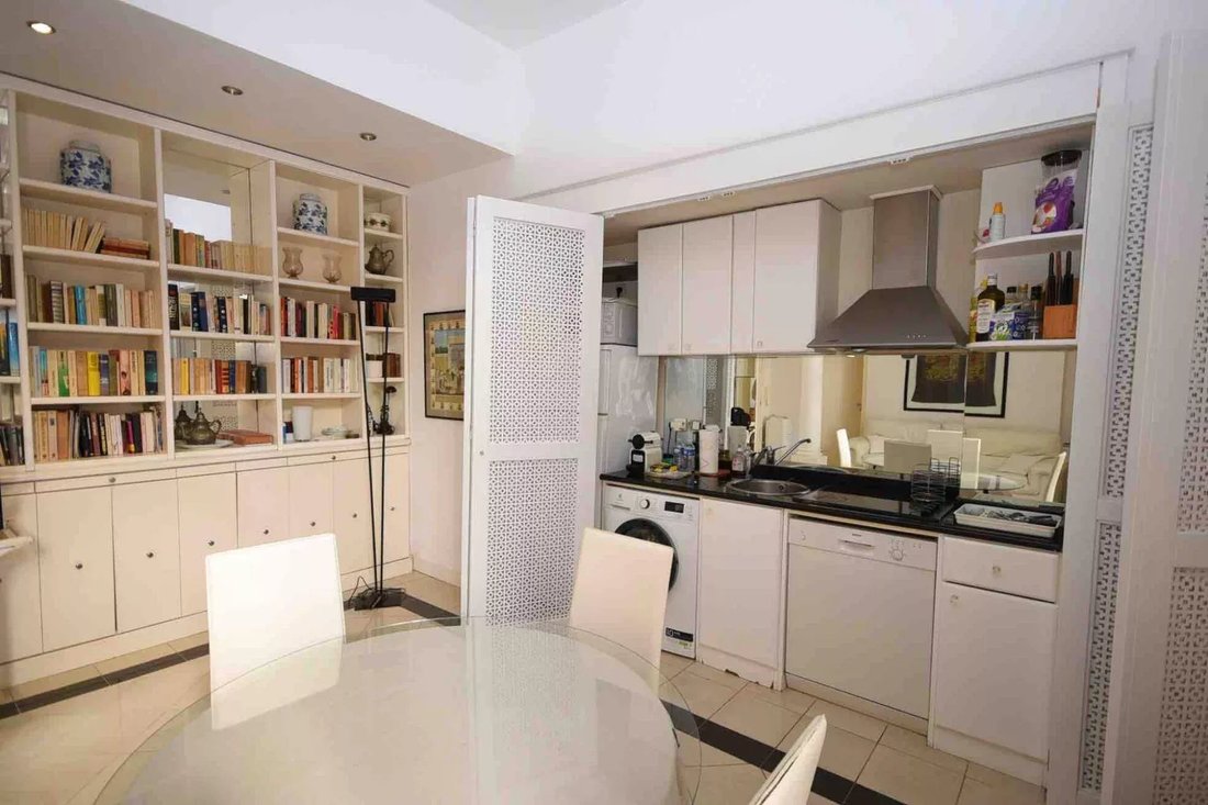 Apartment in Cap Martin, Roquebrune-Cap-Martin, France 5 - 15438566