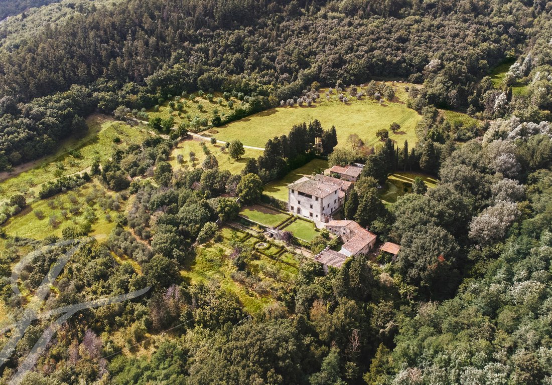 Villa in Pontassieve, Tuscany, Italy 3 - 15444218