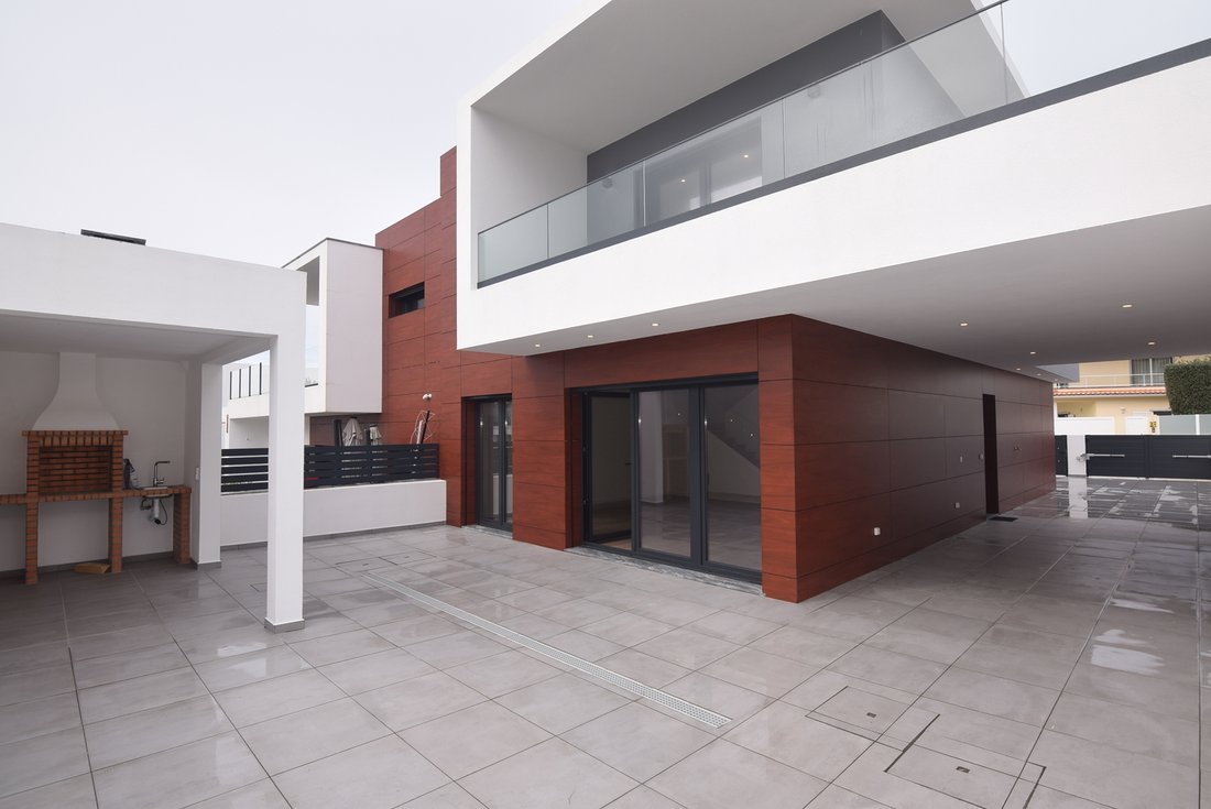 Villa in Ericeira, Lisbon, Portugal 2 - 15449096
