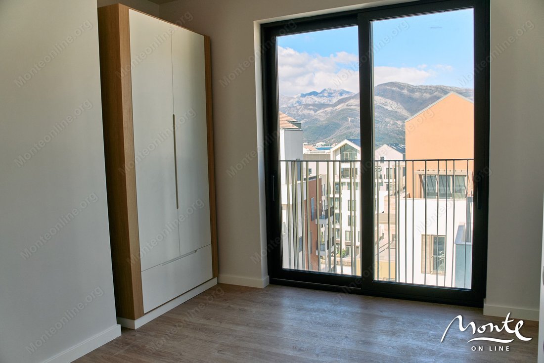 Apartment in Tivat, Tivat Municipality, Montenegro 5 - 15451096