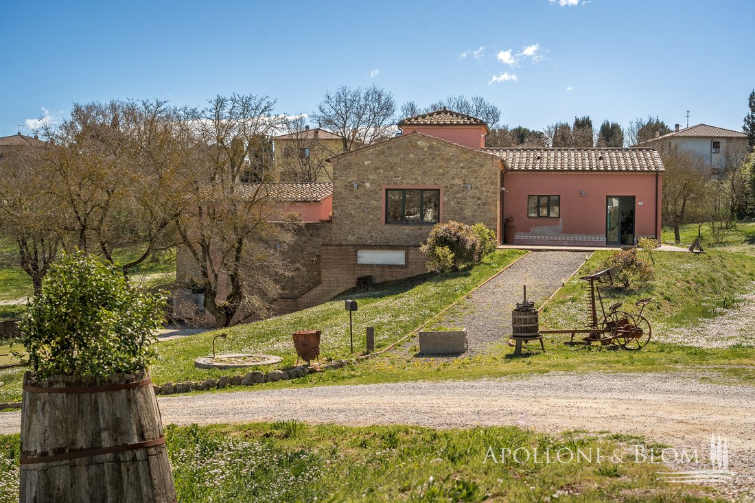 Rancho en Abbadia, Toscana, Italia 4 - 15447563