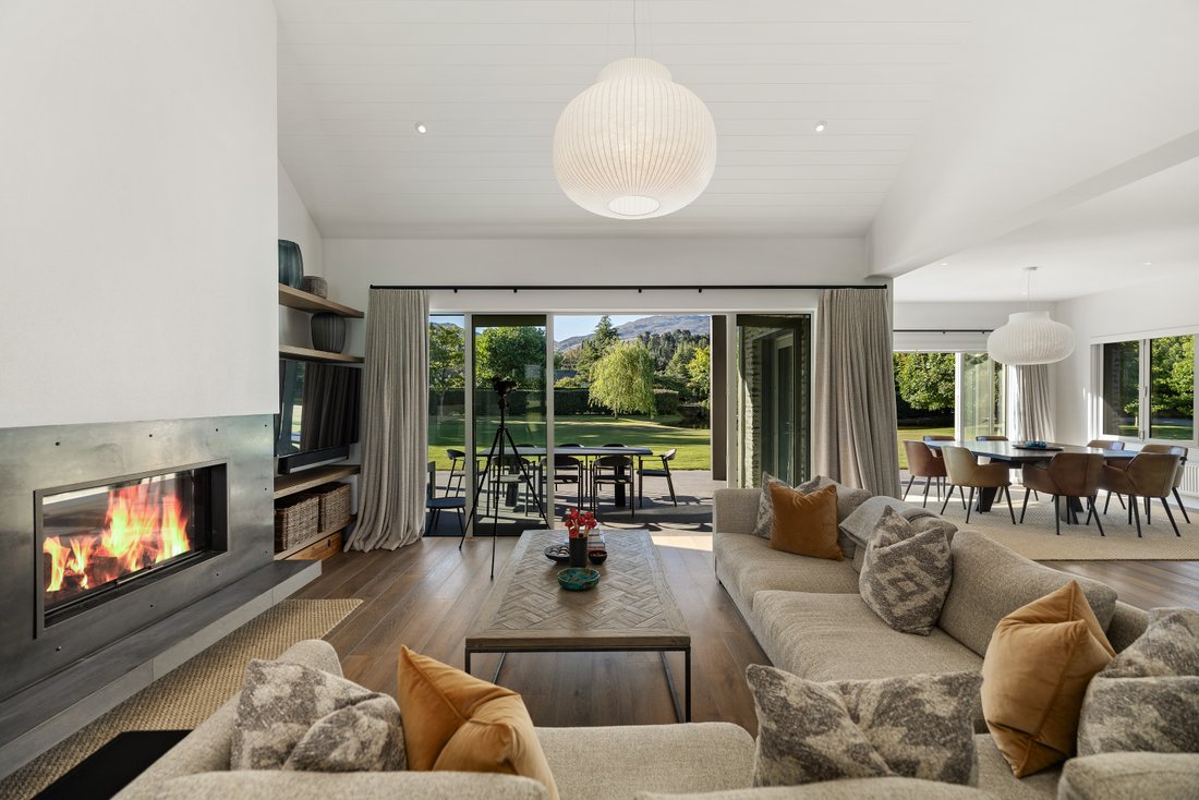 House in Queenstown, Otago, New Zealand 5 - 15451794
