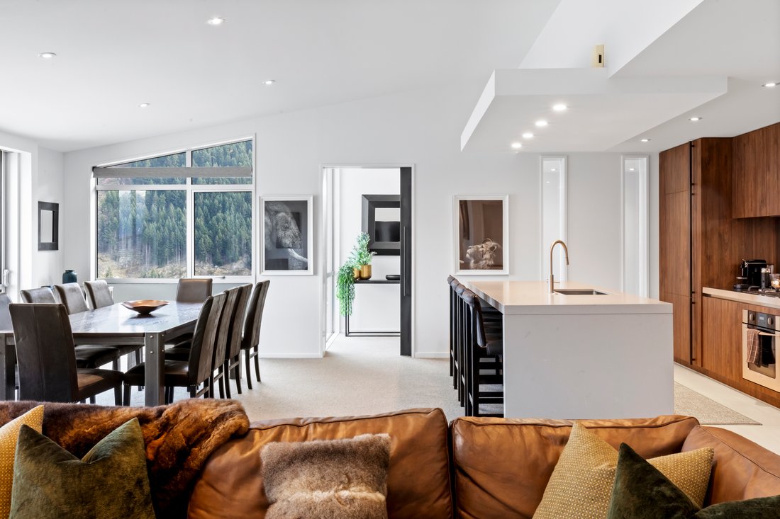 Villa in Queenstown, Otago, New Zealand 4 - 15451824