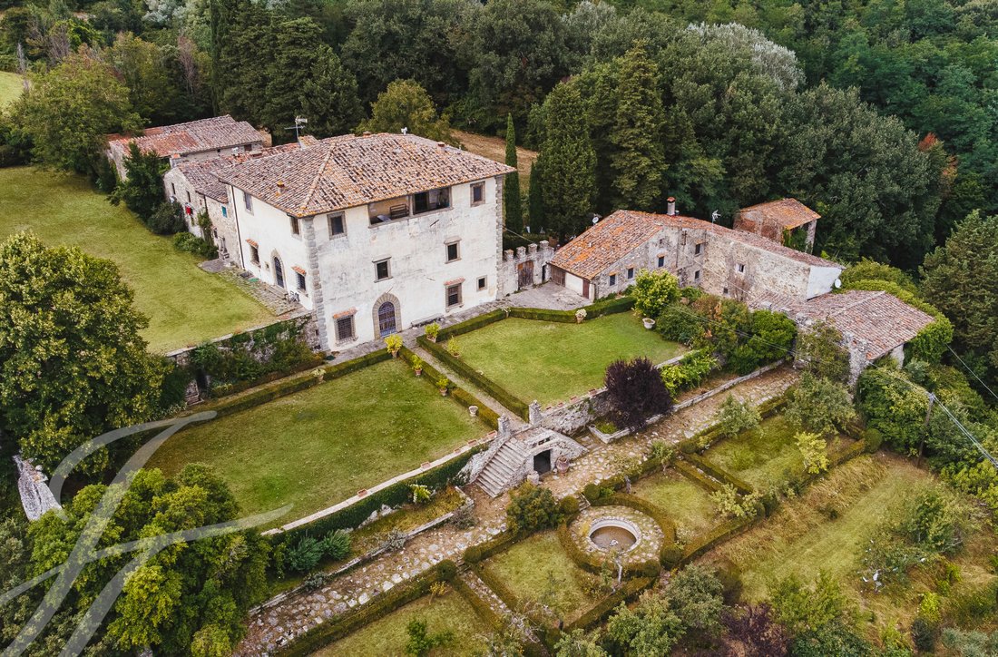 Villa in Pontassieve, Tuscany, Italy 5 - 15444218