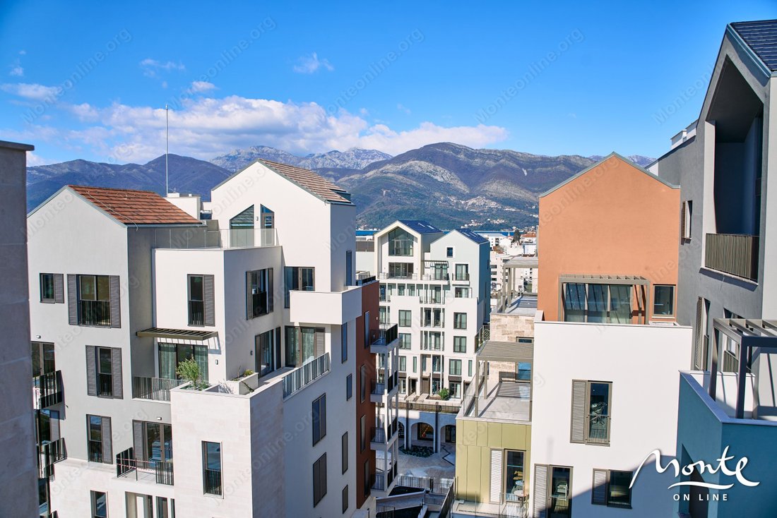 Apartment in Tivat, Tivat Municipality, Montenegro 3 - 15451096