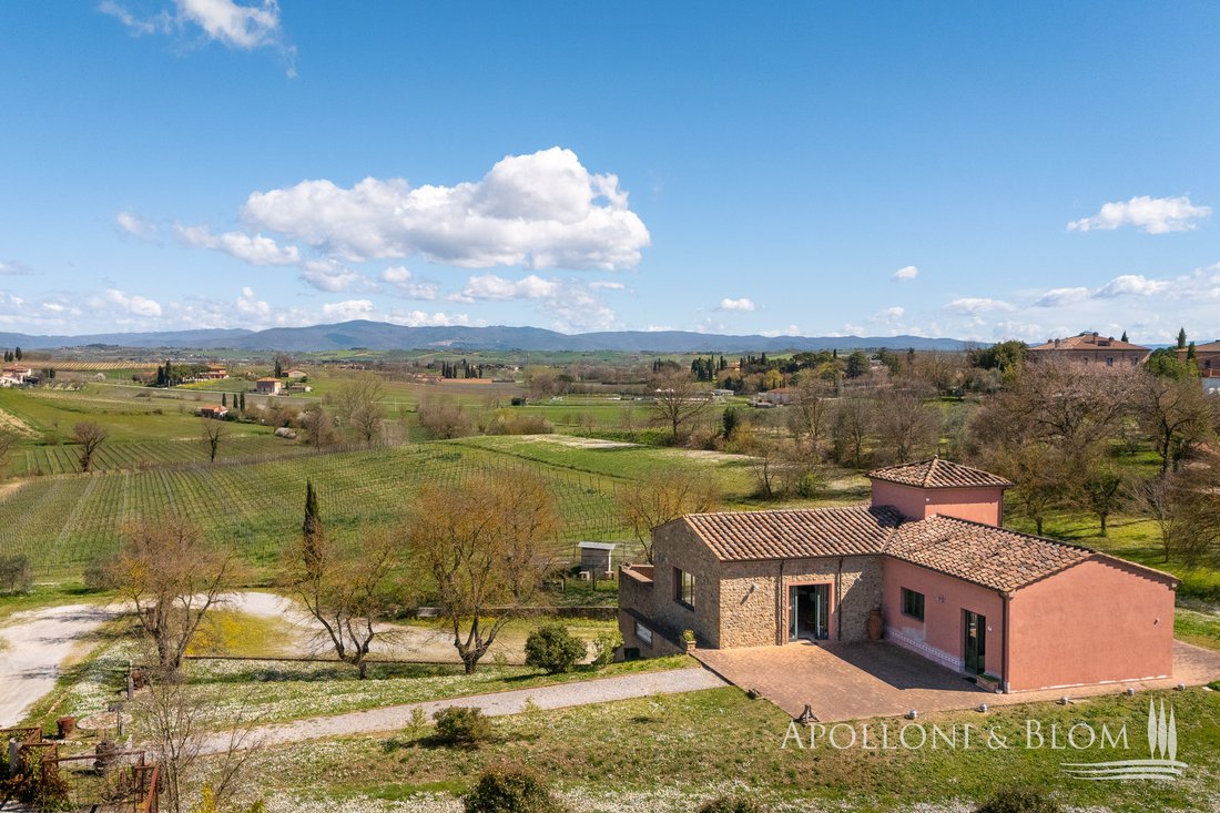 Rancho en Abbadia, Toscana, Italia 2 - 15447563