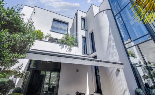 House in Violet Commerce, Paris 15e Arrondissement, Paris 1