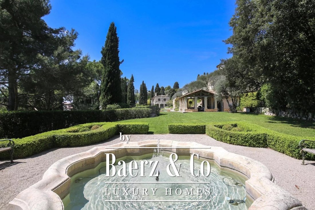 Estate in Mougins, Provence-Alpes-Côte d'Azur, France 5 - 14439180