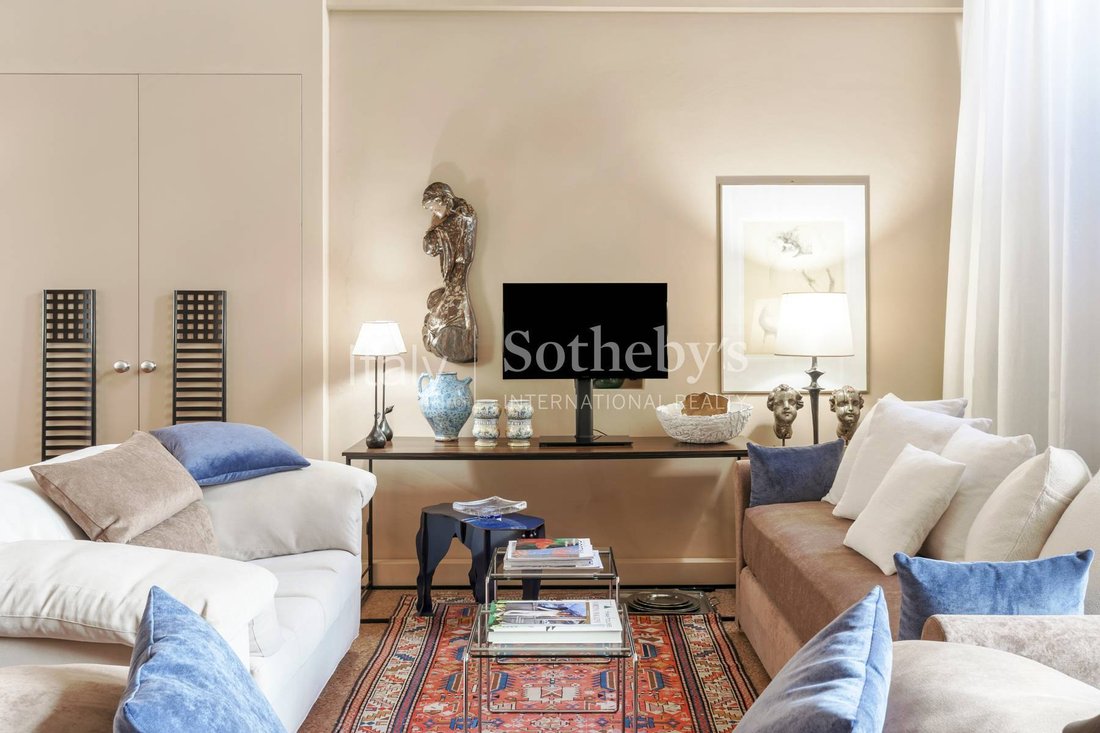 Apartment in Center, Vicenza, Veneto 2 - 15443915