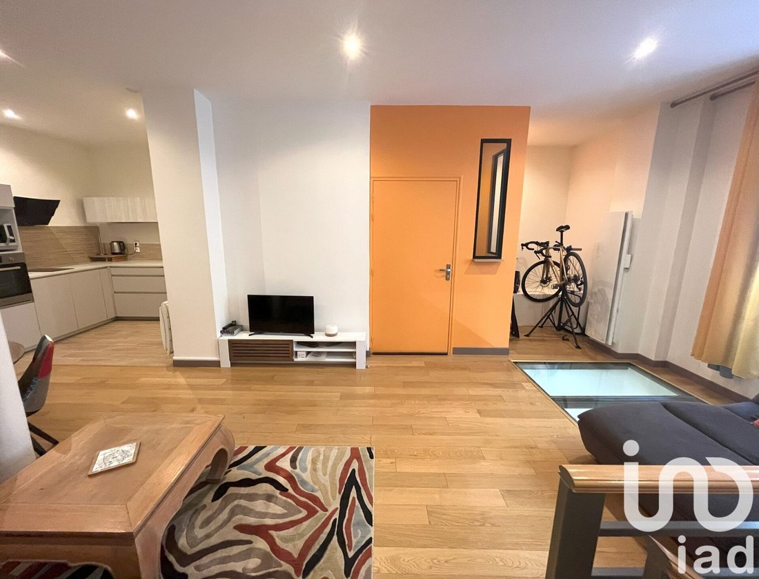 Apartment in Paris, Île-de-France, France 2 - 15450084