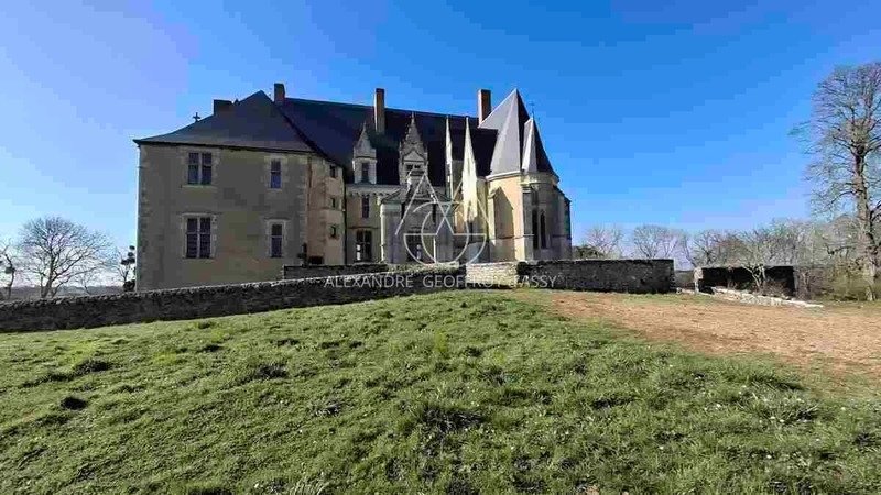 Superb Historic 15th Century In Sablé Sur Sarthe, Pays De La Loire, France For Sale (15446378)