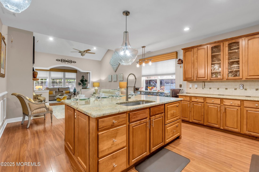House in Jackson Township, New Jersey, United States 3 - 15450751