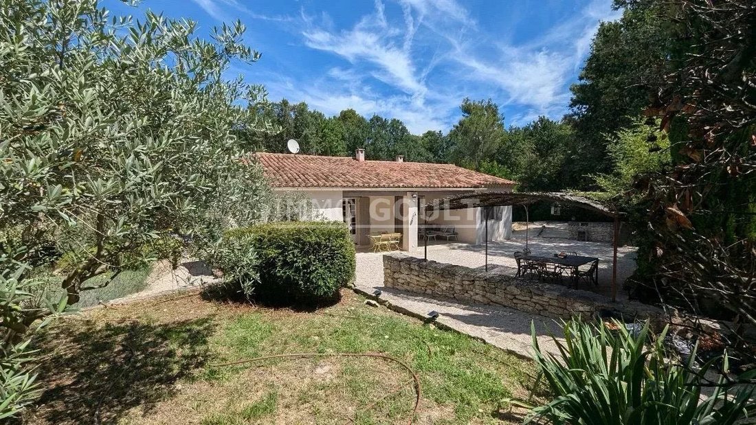 House in Lacoste, Provence-Alpes-Côte d'Azur, France 1 - 15448821