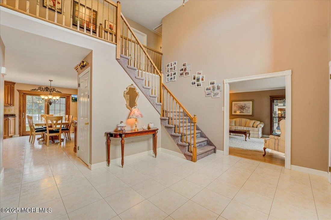 House in Marlboro Township, New Jersey, United States 5 - 15445284