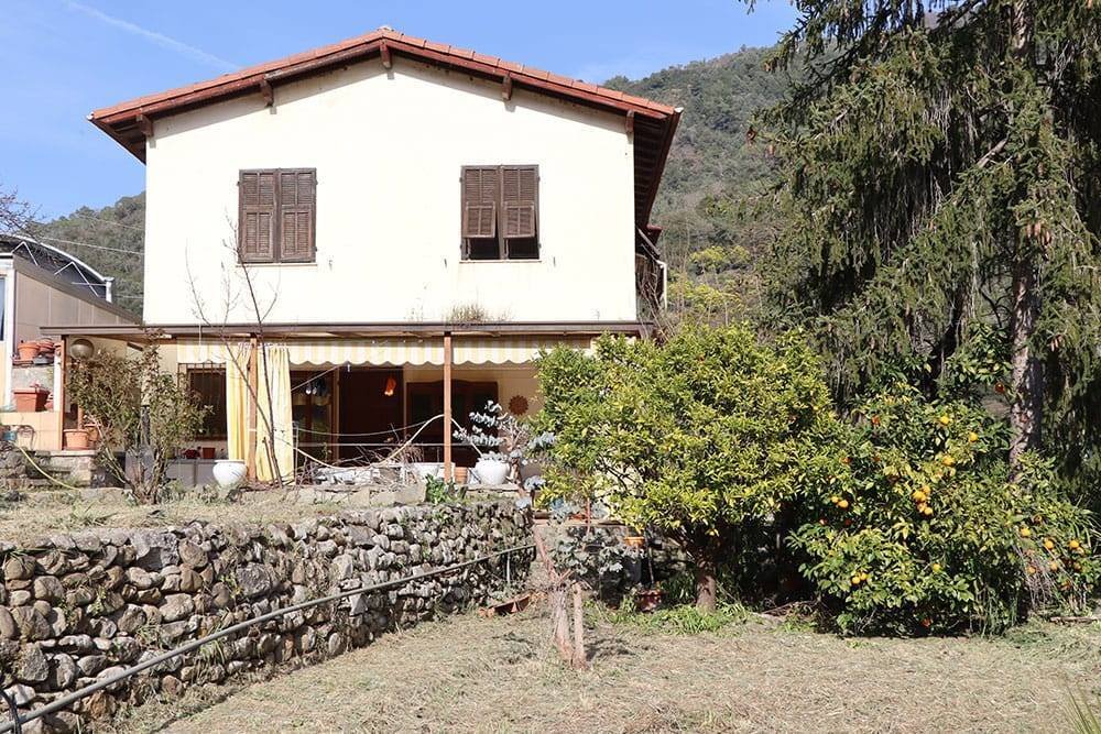 Villa in Dolceacqua, Liguria, Italy 4 - 15446372