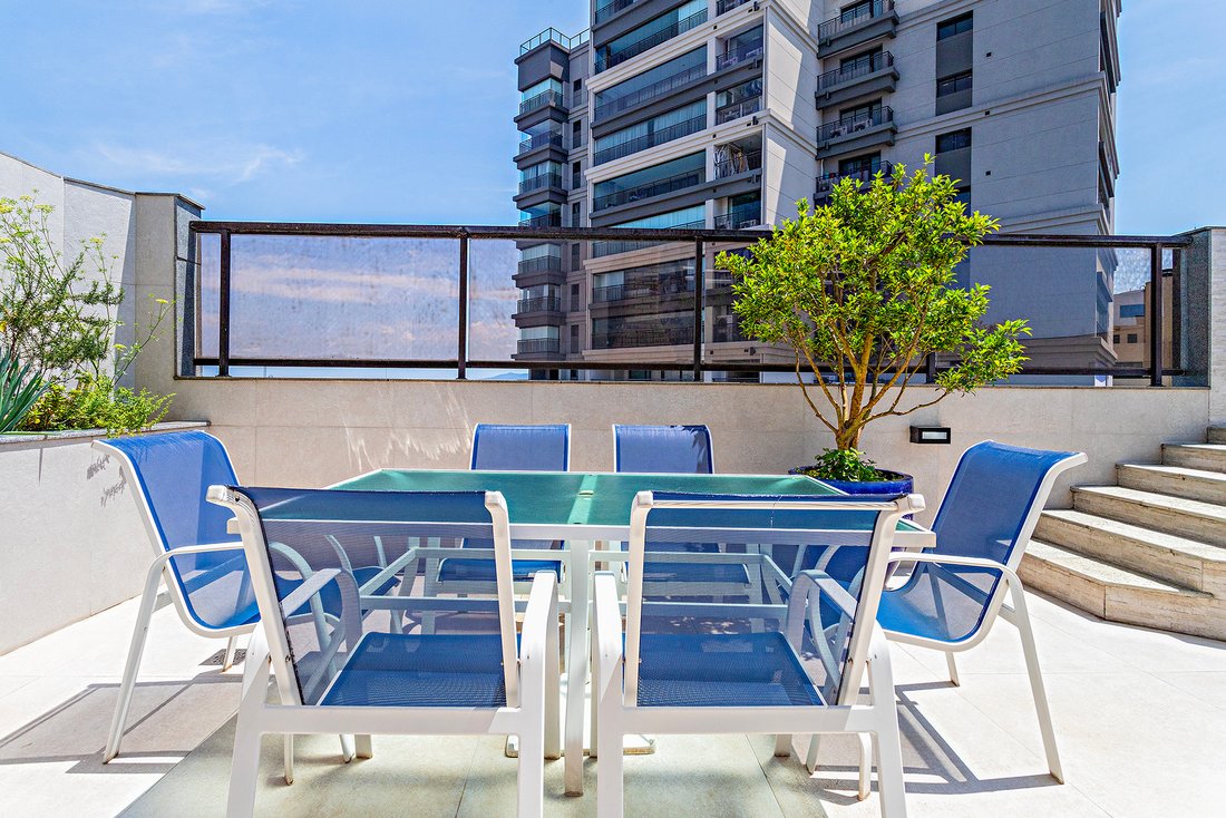 Apartment in São Paulo, State of São Paulo, Brazil 4 - 15444115